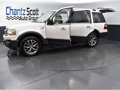 Used 2017 Ford Expedition King Ranch RWD image 26