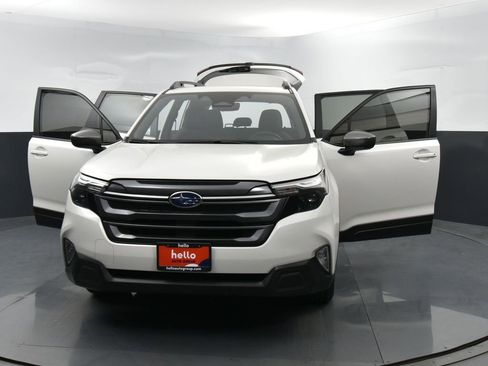 Certified 2025 Subaru Forester Premium w/ Convenience Package #1 image 37