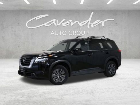 New 2025 Nissan Pathfinder SV image 1