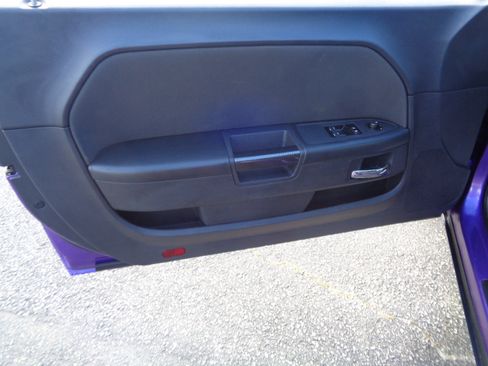 Used 2013 Dodge Challenger SRT8 Core image 20