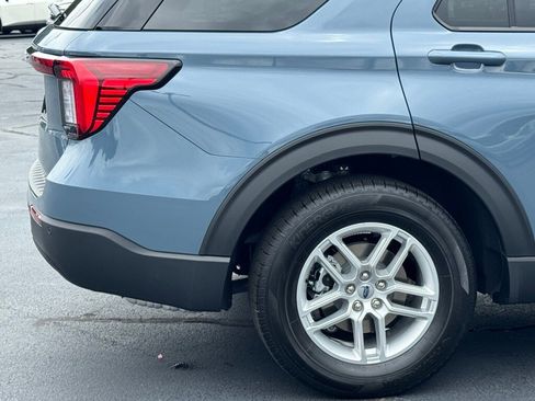 New 2025 Ford Explorer Active image 43