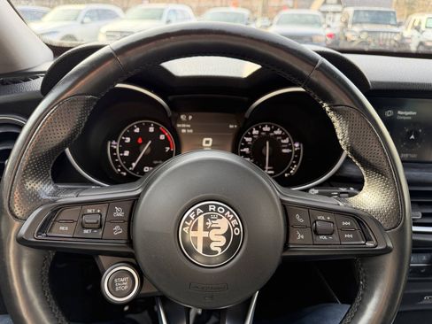 Used 2020 Alfa Romeo Stelvio AWD w/ Cold Weather Package image 48