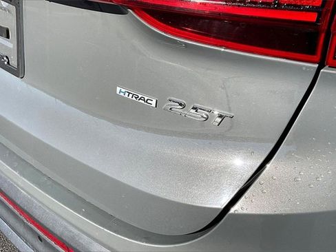 Used 2023 Hyundai Santa Fe Limited image 33