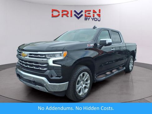 Used 2025 Chevrolet Silverado 1500 LTZ AWD/4WD image 1