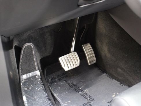 Used 2023 Tesla Model X image 38