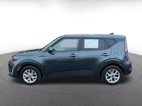 Used 2025 Kia Soul LX w/ LX Technology Package image 9