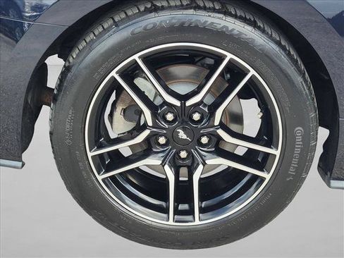 Used 2021 Ford Mustang Coupe w/ Equipment Group 101A RWD image 20