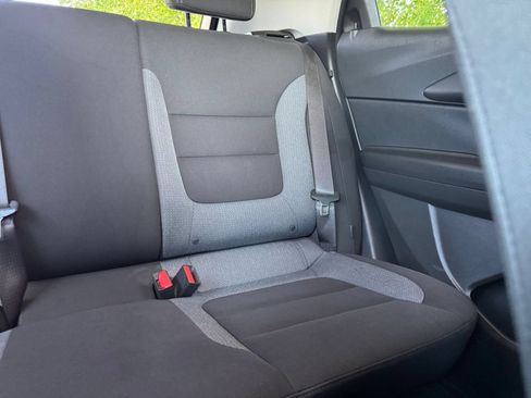 Used 2025 Chevrolet TrailBlazer LT FWD image 36