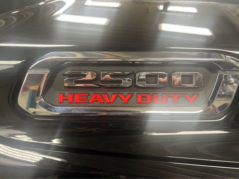 Used 2024 RAM 2500 Big Horn w/ Sport Appearance Package image 11