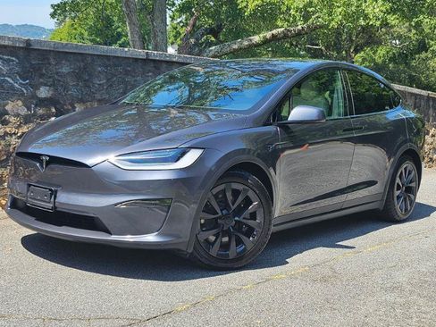 Used 2023 Tesla Model X AWD/4WD image 5