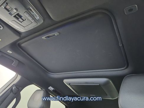 Used 2025 Toyota Sienna XLE Woodland Edition AWD/4WD image 13