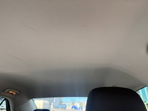 Used 2018 Chrysler 300 Touring w/ Sport Appearance Package image 34