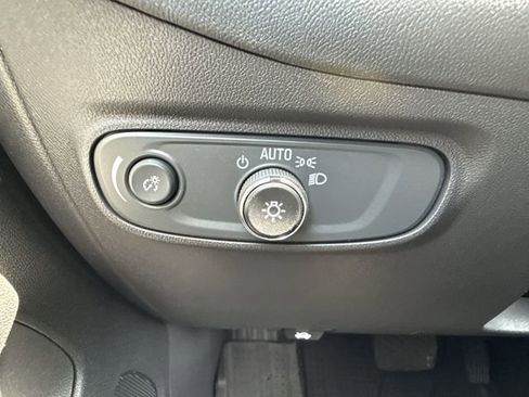 Certified 2023 Chevrolet Equinox RS image 18