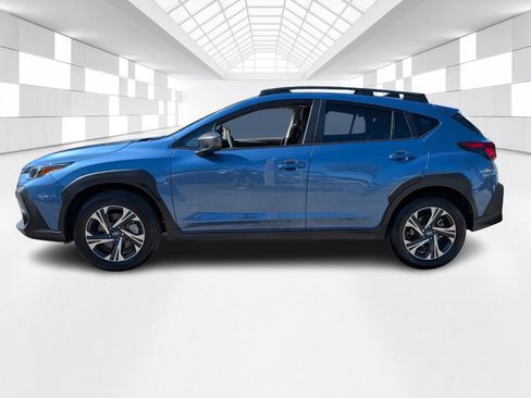 Used 2024 Subaru Crosstrek 2.0i Premium image 4