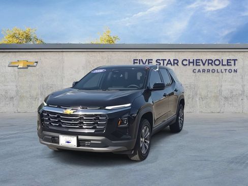 Used 2026 Chevrolet Equinox LT FWD image 3