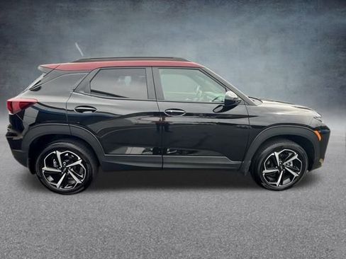 Certified 2022 Chevrolet TrailBlazer RS w/ Technology Package image 8