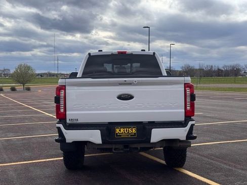 Used 2025 Ford F350 Lariat w/ Lariat Ultimate Package AWD/4WD image 31