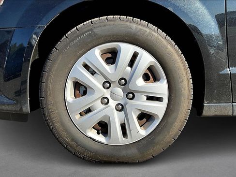 Used 2014 Dodge Grand Caravan SE w/ Quick Order Package 29E SE image 8