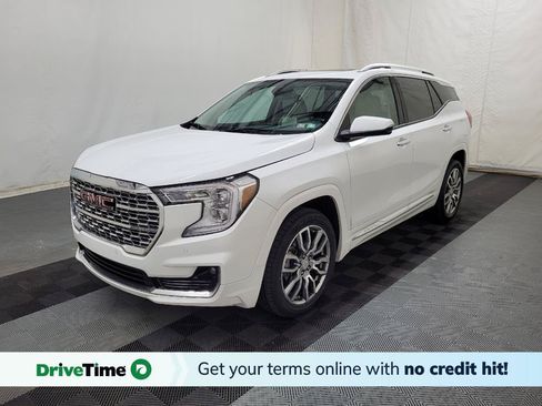 Used 2022 GMC Terrain Denali w/ LPO, Floor Liner Package AWD/4WD image 1