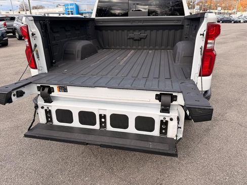 Used 2024 Chevrolet Silverado 1500 LT Trail Boss w/ Convenience Package II image 30