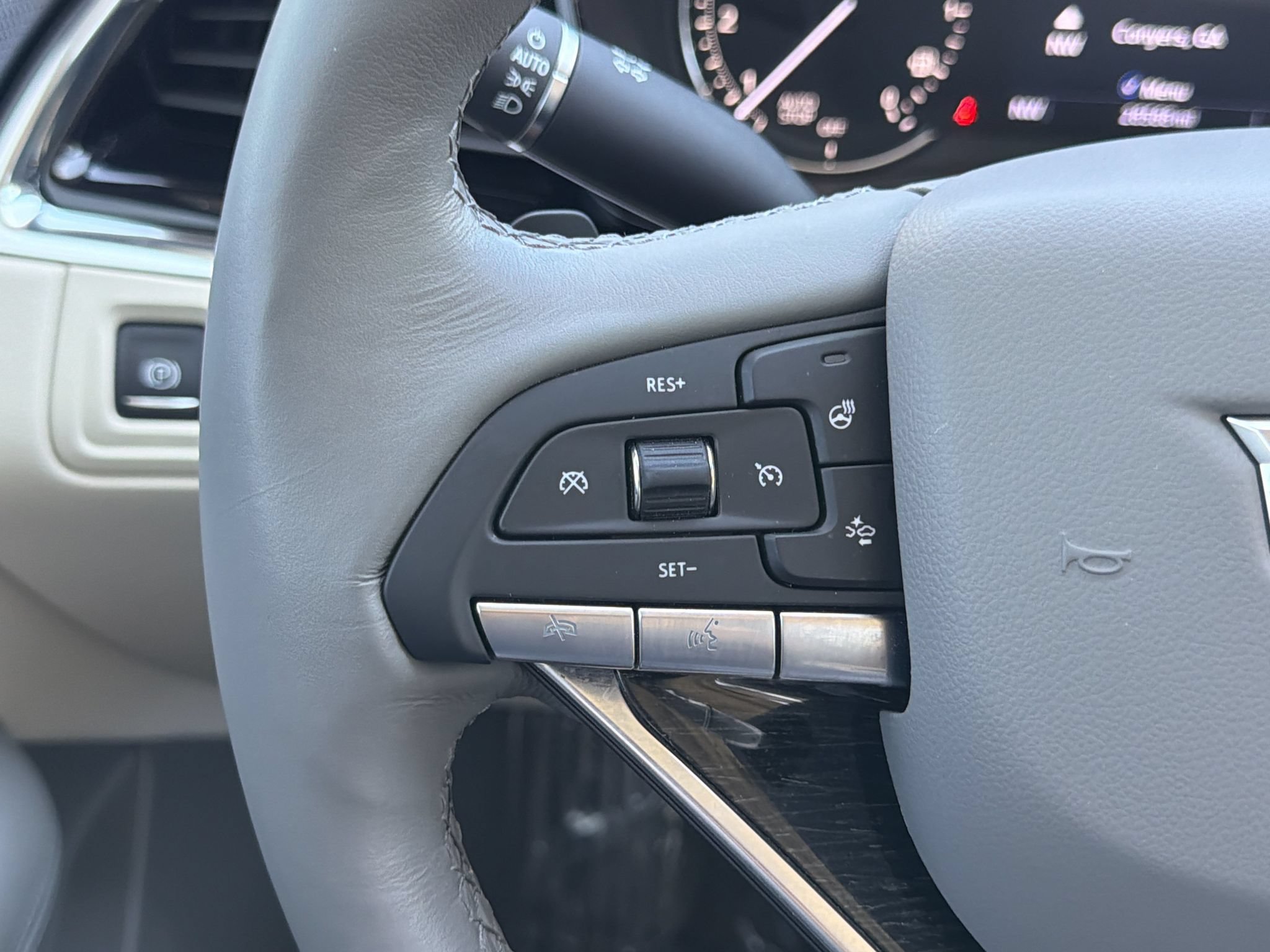 Used 2020 Cadillac XT6 Premium Luxury FWD image 10