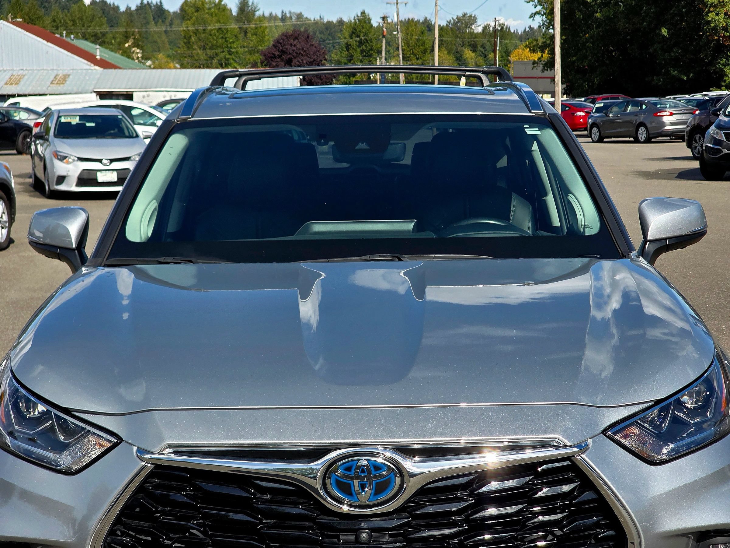 Used 2021 Toyota Highlander Platinum AWD/4WD image 4