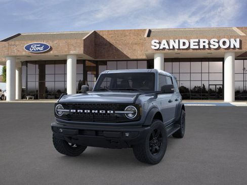 New 2025 Ford Bronco Outer Banks image 2