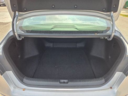 Used 2025 Honda Accord LX image 7