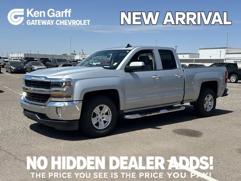 Used 2017 Chevrolet Silverado 1500 LT w/ All Star Edition RWD image 1