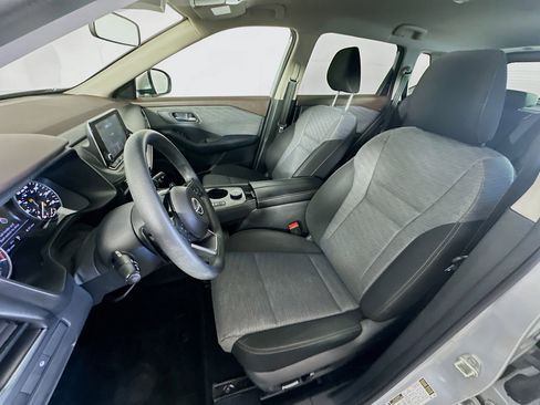 Used 2023 Nissan Rogue SV AWD/4WD image 13