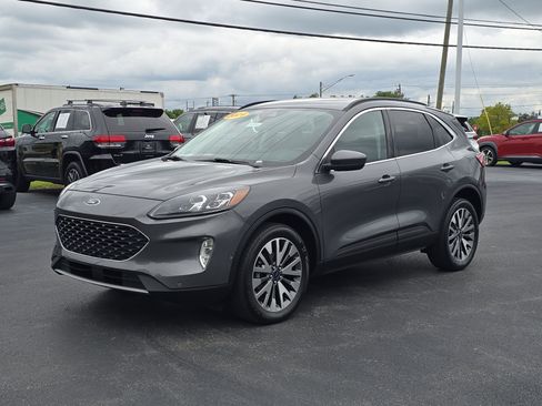 Used 2021 Ford Escape Titanium image 35