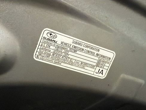 Used 2022 Subaru Ascent Premium w/ Convenience Package AWD/4WD image 17
