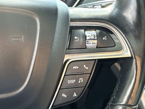 Used 2019 Lincoln Nautilus Reserve w/ Driver Assistance Package image 21