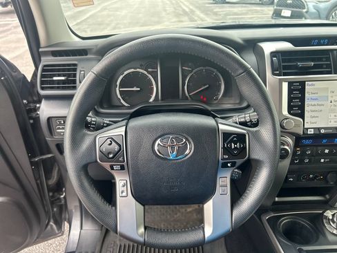 Certified 2022 Toyota 4Runner Limited AWD/4WD image 16