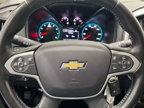 Used 2022 Chevrolet Colorado LT w/ Safety Package image 31