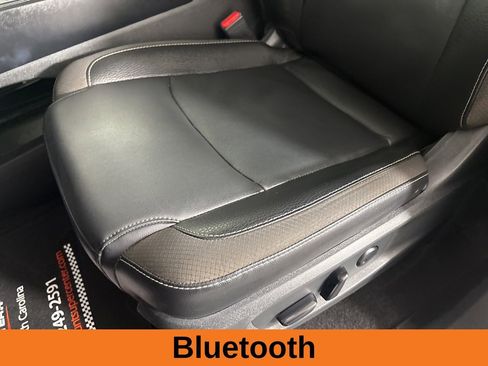 Used 2023 Nissan Pathfinder SL w/ SL Premium Package image 13