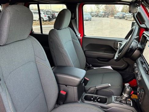 New 2026 Jeep Gladiator Willys image 25