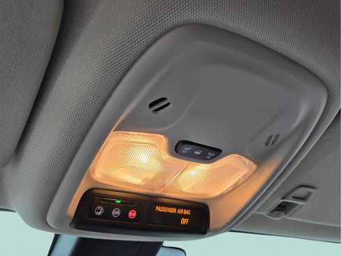 Used 2023 Buick Encore GX Preferred FWD image 31