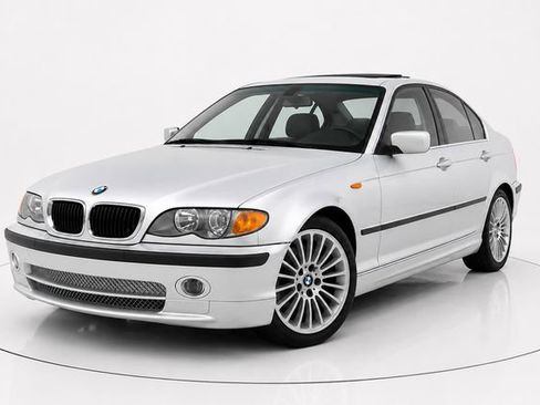 Used 2003 BMW 330i Sedan RWD image 1