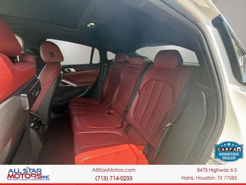 Used 2022 BMW X6 xDrive40i w/ M Sport Package AWD/4WD image 16