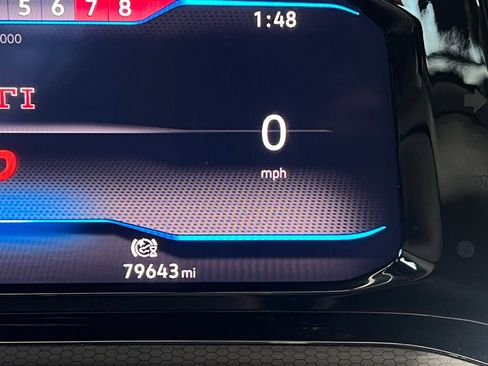 Used 2022 Volkswagen GTI SE image 27