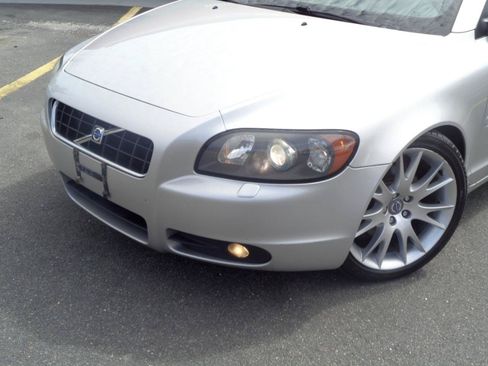 Used 2007 Volvo C70 T5 FWD image 16