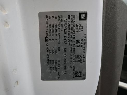 Used 2017 Chevrolet Express 3500 LT w/ LT Preferred Equipment Group RWD image 45