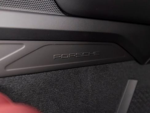 Used 2026 Porsche 911 GT3 RWD image 36