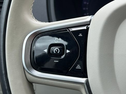 Used 2023 Volvo XC90 B6 Plus w/ Protection Package AWD/4WD image 25