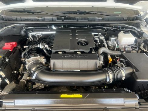 Used 2024 Nissan Frontier SV w/ Hardbody Edition AWD/4WD image 24