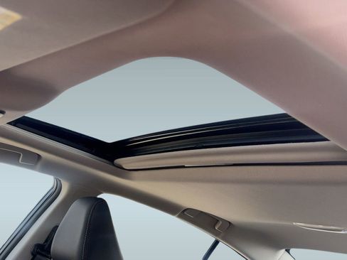 New 2025 Nissan Altima 2.5 SR w/ SR Premium Package image 16