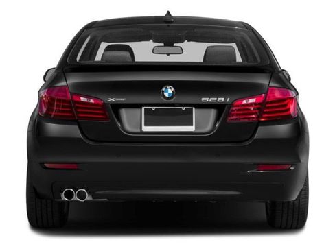 Used 2016 BMW 528i Sedan RWD image 6