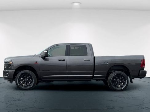 New 2026 RAM 2500 Laramie AWD/4WD image 9