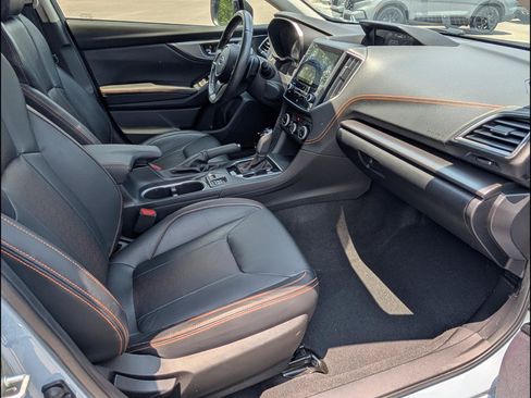 Used 2023 Subaru Crosstrek 2.5i Limited w/ Moonroof Package AWD/4WD image 19